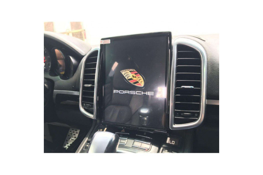 Porsche Cayenne 10.4" screen Tesla style 20112016 Aftermarket Android